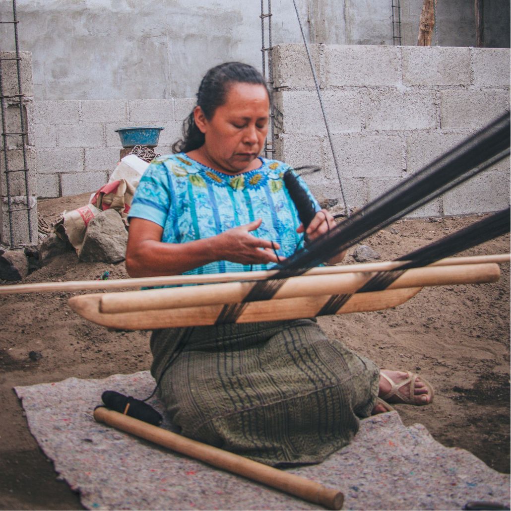 Técnica de tejido doble en el telar tradicional